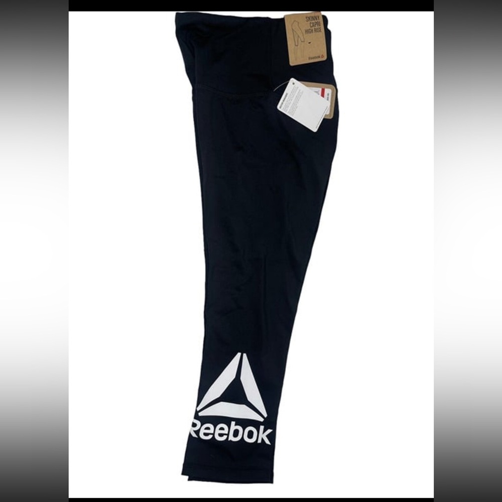 Reebok Women's Capri Pants Small New a10
